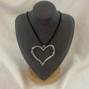 New Heart necklace Great everyday piece.